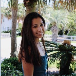 Meet your Posher, Angelina